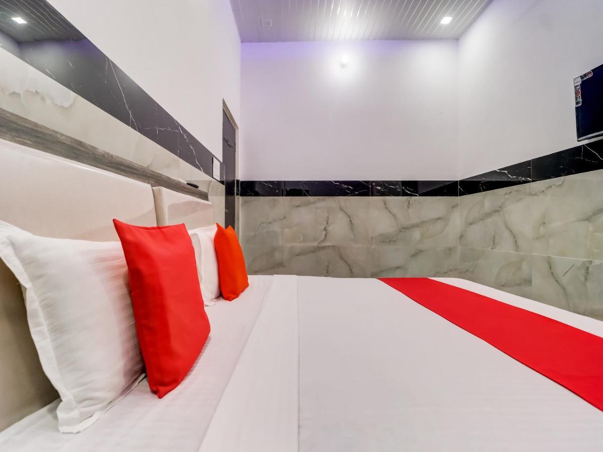 Oyo Flagship 83121 Hotel Rose Vip Сахаранпур Екстериор снимка