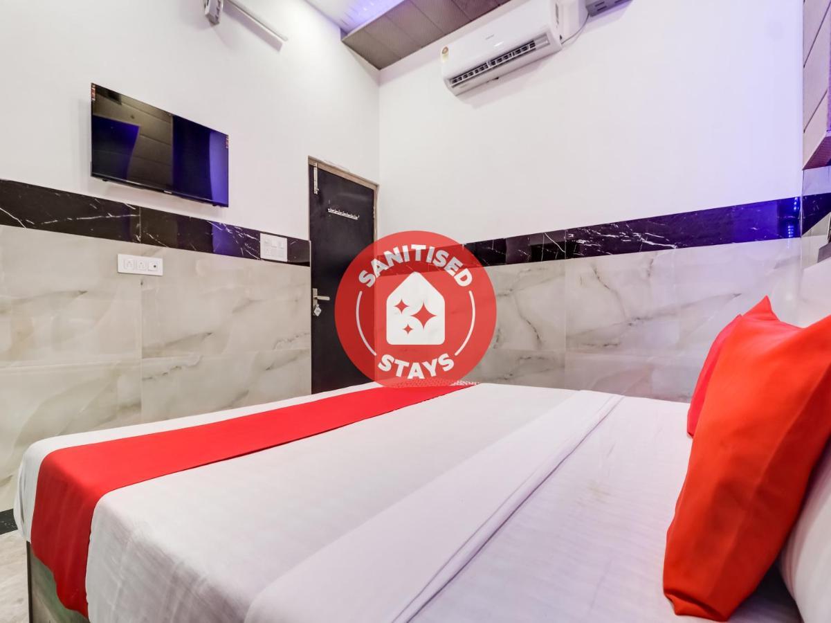 Oyo Flagship 83121 Hotel Rose Vip Сахаранпур Екстериор снимка